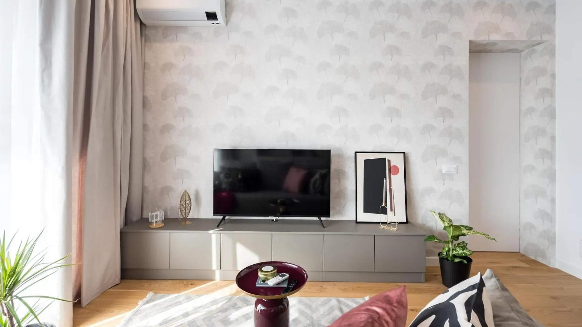 Cozy Business Area 1Br Near Aviatiei Apartman Bukarest