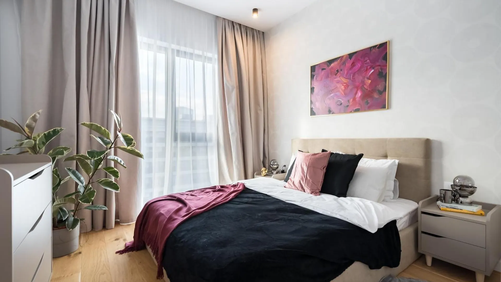 Cozy Business Area 1Br Near Aviatiei Apartment Bucureşti 0*,  România